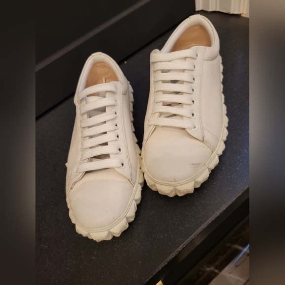 STUART WEITZMAN CoverStory white leather sneaker - Picture 10 of 10